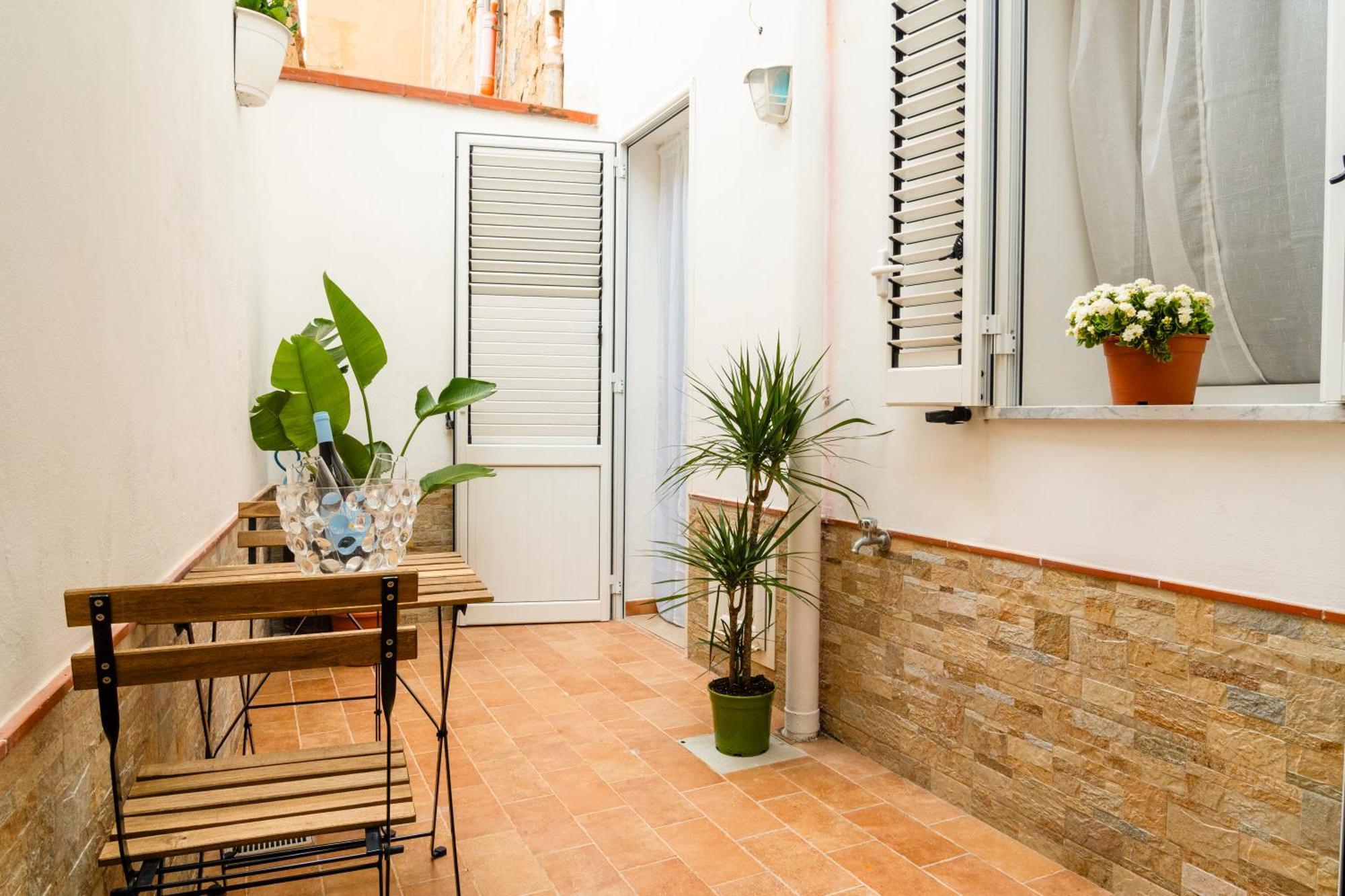Casa Relax Mondello Apartment Bagian luar foto